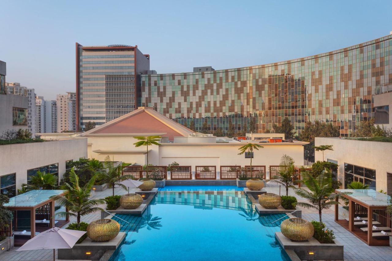 Sheraton Grand Bengaluru Whitefield Hotel & Convention Center Dış mekan fotoğraf