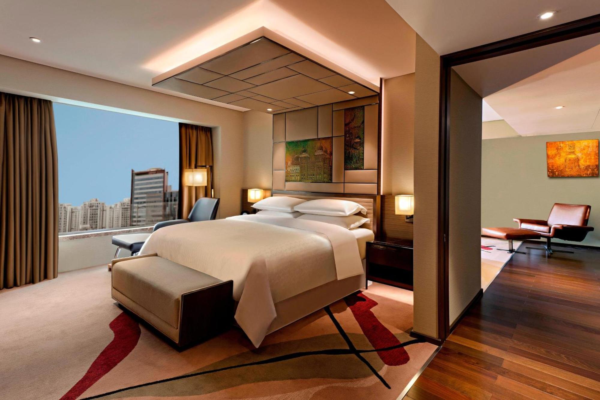 Sheraton Grand Bengaluru Whitefield Hotel & Convention Center Dış mekan fotoğraf