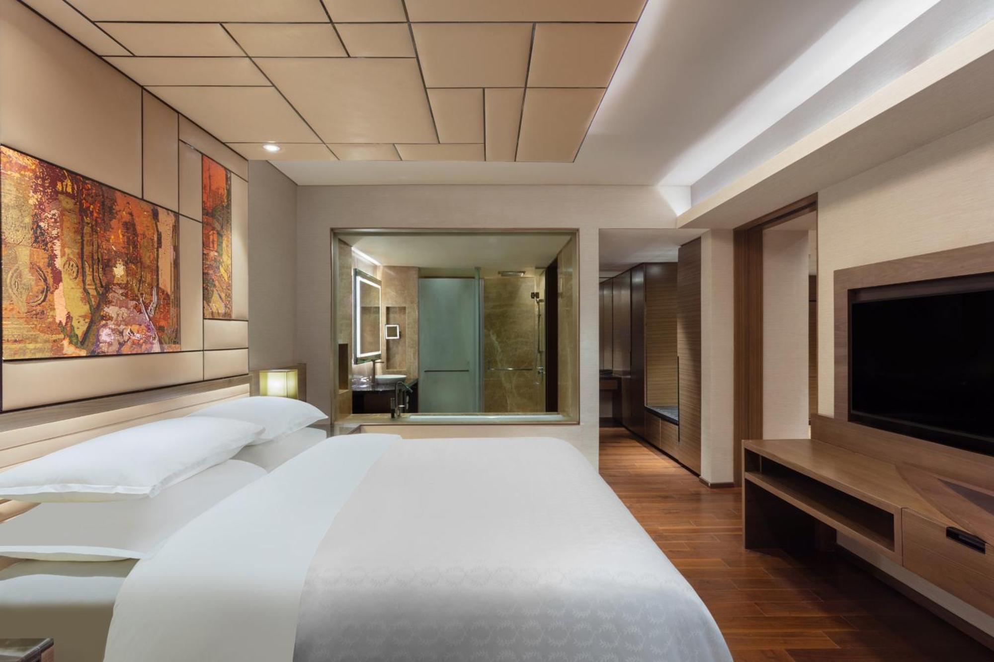 Sheraton Grand Bengaluru Whitefield Hotel & Convention Center Dış mekan fotoğraf