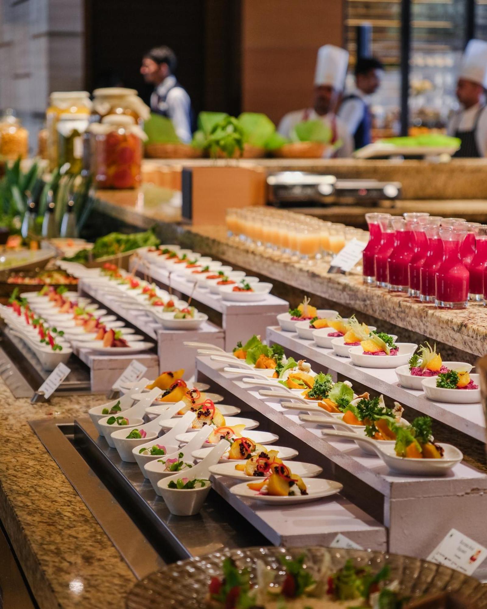Sheraton Grand Bengaluru Whitefield Hotel & Convention Center Dış mekan fotoğraf